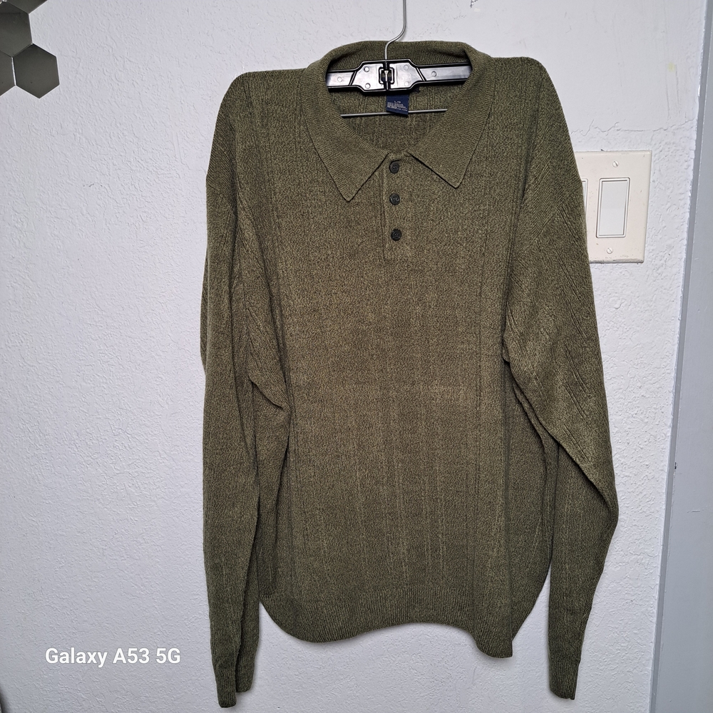 Men's Olive Green Sweater